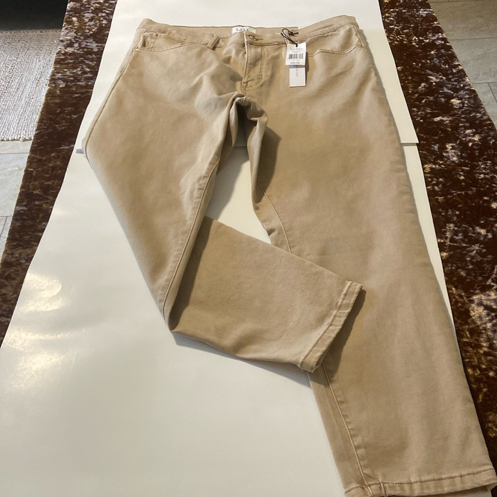 Nicole Miller Soho high-rise khaki colored jeans